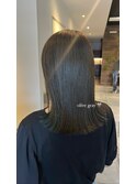 オリーブグレー
