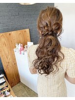 ニド(2do)&nbsp;結婚式お呼ばれハーフアップアレンジ