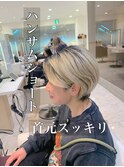 前髪長めハンサムショート