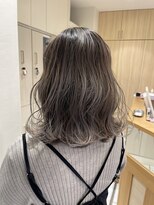 リスタ(ReSTA)&nbsp;ミディアムボブ×グラデーションカラー