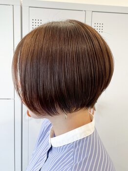 グランデュール 藤枝店(GRANDEUR)の写真/《美フォルム×扱いやすさ》にこだわりあり！大人上品ショートであか抜け♪魅力引き立つデザインに＊