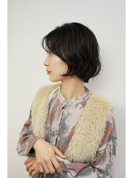 ベラ(Bella) shortbob perm