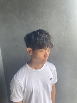 ラ カルモ(LA CALMO) ツイストスパイラルパーマ