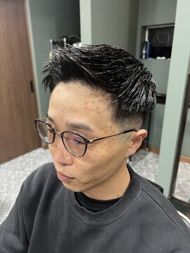 スタンドバーバー 柏(STAND BARBER) MEN’S HAIR/サーフカール/刈り上げセンターパート/柏/柏駅
