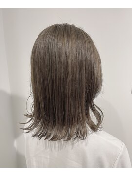 ラブ 蕨(LAB) ◎グレージュカラー◎