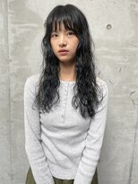 リル(Lilu)&nbsp;Lilu 2026.5 ロングパーマ　堀家碧