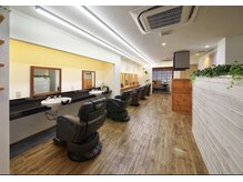 バーバーショップテト(barber shop tete)の雰囲気（店内［京都/メンズ/メンズパーマ/眉毛/メンズカット/men's］）