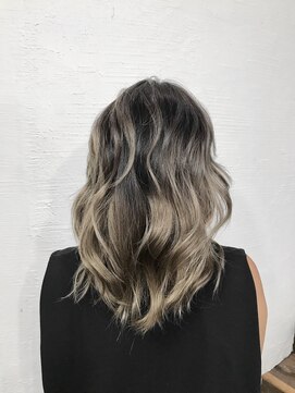 アクト(Act.) ミルクティーバレイヤージュ