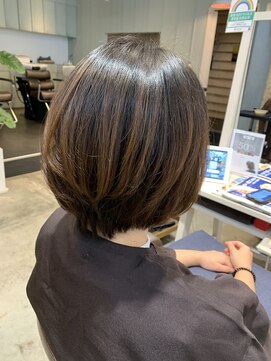 アース 国立店(HAIR&MAKE EARTH) 定番ショートボブ