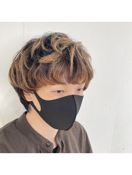 アップシーデイジー(upsy daisy) マッシュショート