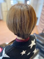 アークスヘアー&nbsp;オレンジべージュハイライト前下がりショート前下がり小顔