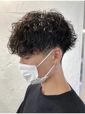 波巻きスパイラルパーマメンズマッシュツーブロックメンズパーマ