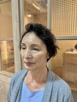 エイミーバイアフロート(amie  by afloat)&nbsp;ウェーブパーマサイドパートショート