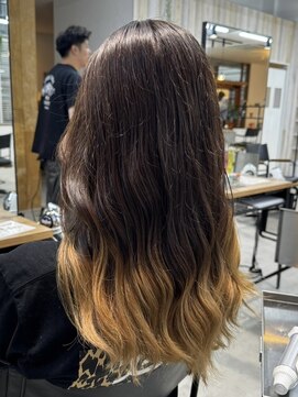 グランデュール 東静岡池田店(GRANDEUR) ミルクティーベージュダブルカラーケアブリーチハイライトカラー