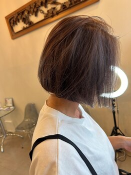 アールワークオブアート(R WORK OF ART)の写真/1人1人異なる骨格・髪質に合わせ、どの角度から見ても美しく、お手入れしやすいスタイルを叶えてくれる♪