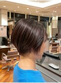 首元スッキリ　大人くびれショート