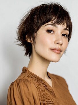 ヒマル 学芸大学(Himaru) 大人女性/ショートカット/ボブルフ/ネビージュ/小顔/前髪