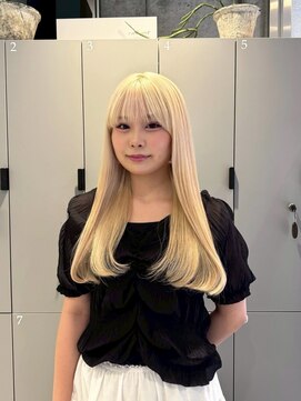 アース 高円寺店(HAIR & MAKE EARTH) 抜きっぱなしホワイトブロンド♪