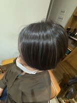 ハレ(HARE)&nbsp;白髪活かしハイライトカラー