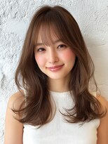 ロティー 天神(loty)&nbsp;レイヤー 顔周りレイヤー 前髪カット 透明感カラー くびれヘア