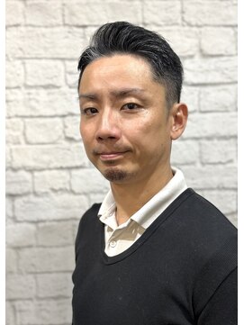 グレイスフル バーバープラチナム 六本木店(Graceful Barber platinum) 七三フェード