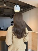 艶感ナチュラルブラウンの毛先ワンカールロング