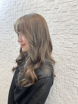 ヴォーグヘアーワークス(VOGUE hairworks)&nbsp;波巻きレイヤー