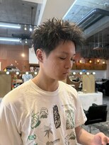 エディ(Edy)&nbsp;スパイキーショートパンパーマルーズショート眉毛カット
