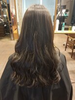 グランエクラ バイフルショウ(GRAND ECLAT by FURUSHO)&nbsp;大人可愛い20代30代40代 深みアッシュレイヤーロング