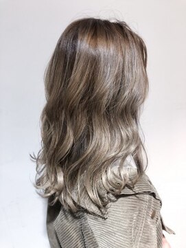 ジーナ(XENA) オルチャングレージュ