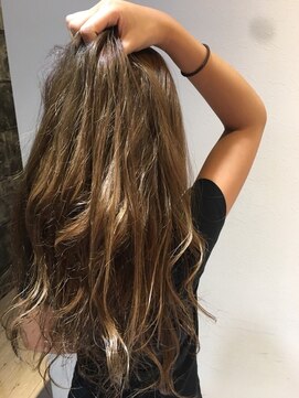 モードケイズ JR茨木improve店(MODE K's) 無造作カール 外国人風ブロンズカラー