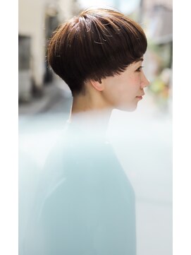 カライングドゥ(ing deux) 【+~ing deux】高円寺ショート刈り上げマッシュber【畠山竜哉