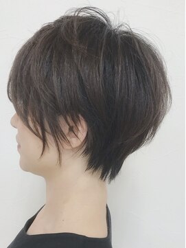 ヒルズ(BiBi hills) 高知 南国市 BiBi hills ハンサムショート