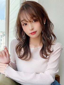 アフロート ディル(AFLOAT D'L) 大人かわいいひし形シルエット ショコラグレージュ 外ハネ 小顔