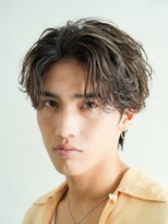 韓国センターパートウルフカット波巻きスパイラルパーマゆるめ