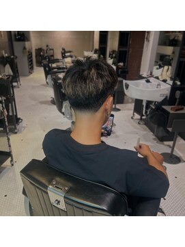 フランクスバーバーザスタンド(Frank’s barber the stand) メンズスタイルT