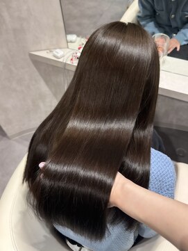 ロッタクッチ 表参道 青山(LOTTA CUCCI) オリーブブラウンm136