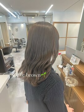リリー 勝田台店(Lilly) 〈Lilly勝田台 佐藤愛〉ブリーチなしオリーブ
