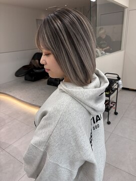 ロンドルピナス 小倉(Lond Lupinus) ブルーブラック/縮毛矯正/美髪のススメ/外ハネボブ/髪質改善