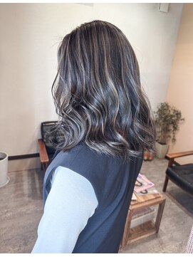 ラフ バイ へアーフリーティー(Laf by Hair freety) 大人ハイライト