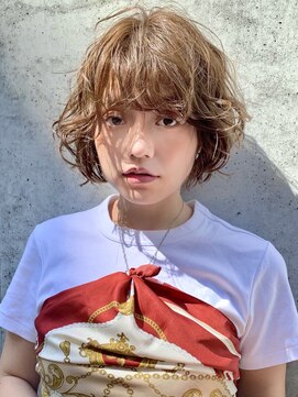 ヴィオットバイサロン(Viot by Salon) ショートボブ／クセ毛風・無造作パーマ
