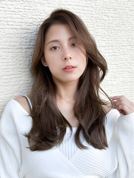 グレーブラウン/ロングレイヤー/ハイレイヤーカット