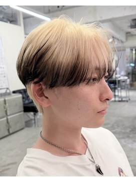 ノラ シブヤ(NORA) センターパートエンドカラー抜きっぱなしケアブリーチ