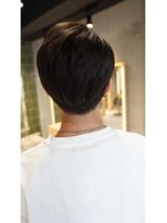 メイキー メンズ 本厚木(MA-IKI) 刈り上げツーブロックアップバングショートメンズヘア