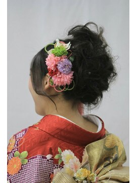 美容室 びゃんびゃん 社店 成人式カールスタイル