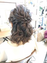 ロカット サロン(Roquat Salon)&nbsp;ミディアムハーフアップアレンジ【ヘアアレンジ　立川/立川南】