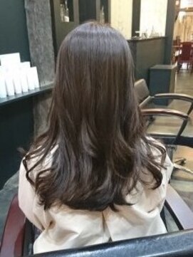 ヴァルゴール はりまや町店(Virgowl) くびれロング無造作カール