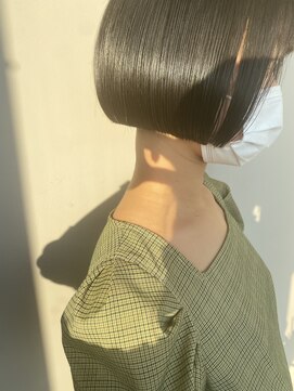 シー(The She's) Azusa~シンプルボブ