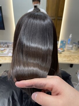 フェリア 松山(Feria) 【Feria松山】白石の美髪矯正☆