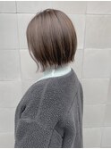 外ハネぶつ切りボブ×ショコラベージュ